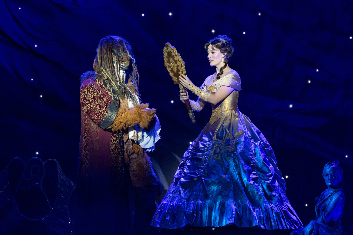 Mesehősök, dallamok, varázslat – a Budapesti Operettszínház előadása a BabaMama és KidExpón